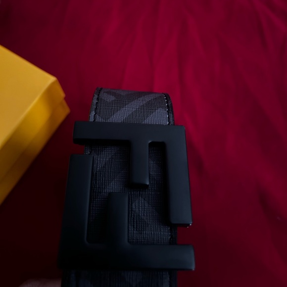 Black Leather Belt with Yellow Box - Picture 3 of 7